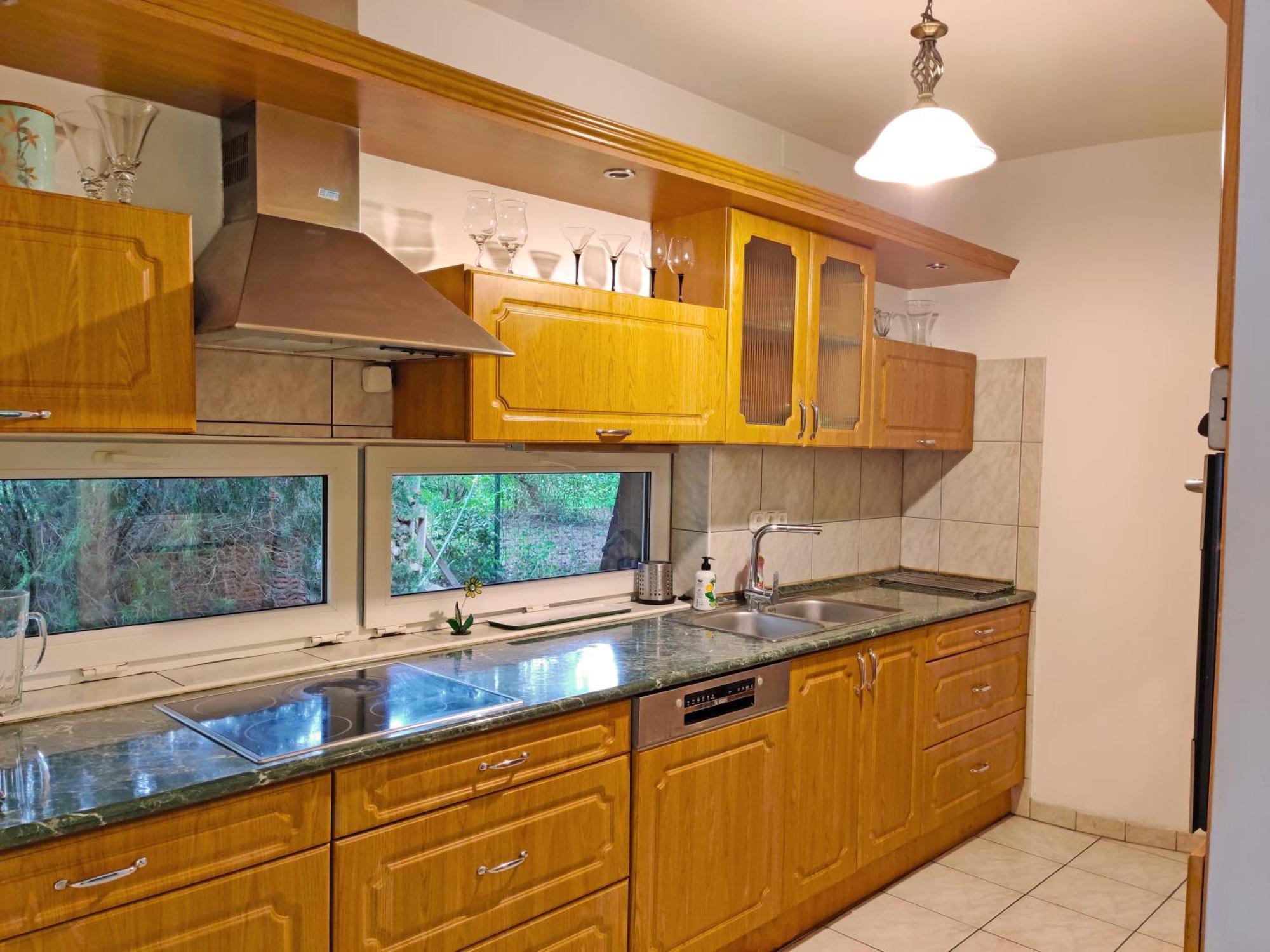 Dali Apartment سنتيندري المظهر الخارجي الصورة